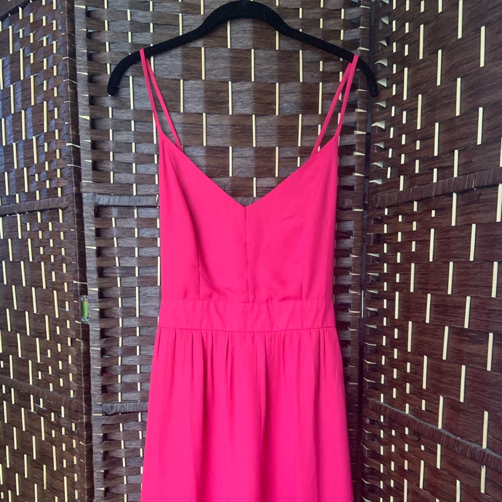 FRANCESCA’s hot pink cross back skater dress 👗